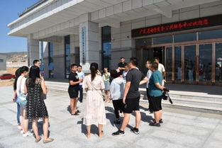 返鄉(xiāng)大學(xué)生創(chuàng)業(yè)青年赴山西廣靈電子商務(wù)公共服務(wù)中心參觀學(xué)習(xí)，探索電商新機(jī)遇